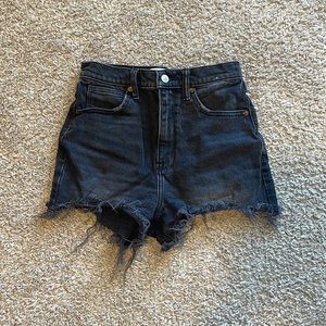 Abercrombie & Fitch Ultra High Rise Mom short sz 0